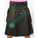 Deluxe leather kilt with stylish pockets